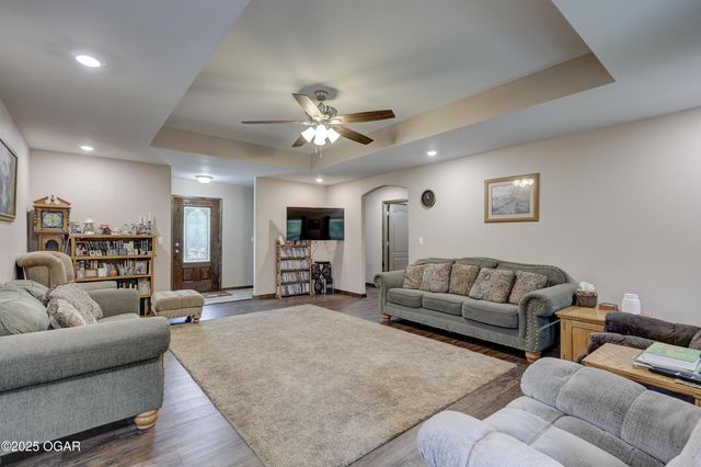 11905 Aspen Road, Joplin, MO 64804