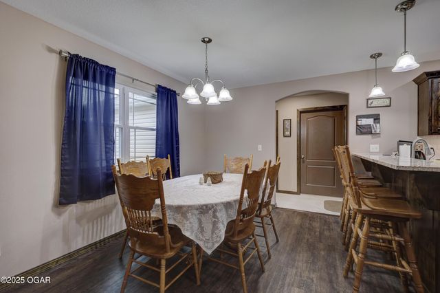 11905 Aspen Road, Joplin, MO 64804