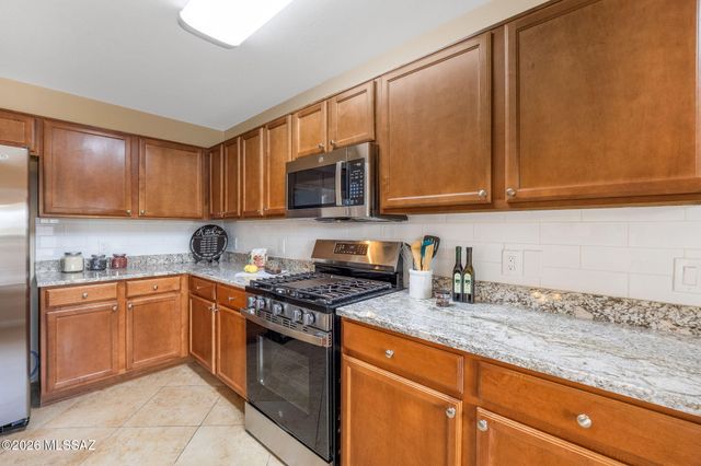 4266 E Wading Pond Drive, Tucson, AZ 85712