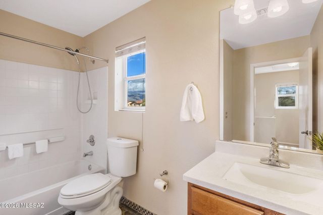 4266 E Wading Pond Drive, Tucson, AZ 85712