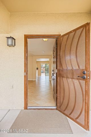 4266 E Wading Pond Drive, Tucson, AZ 85712