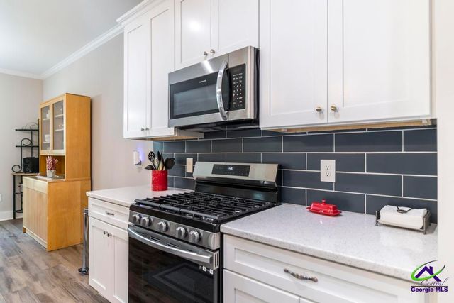 266 Lakeview Drive, Macon, GA 31211