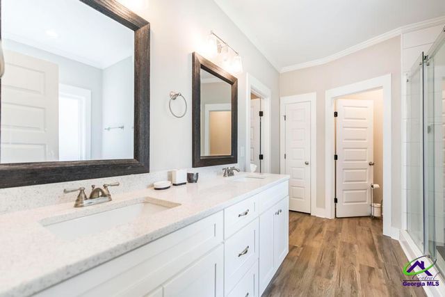 266 Lakeview Drive, Macon, GA 31211