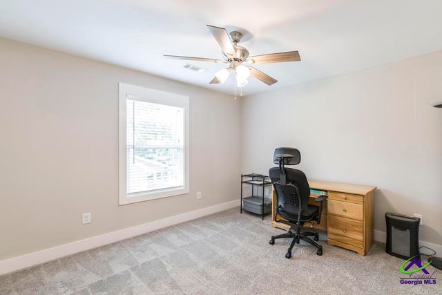 266 Lakeview Drive, Macon, GA 31211