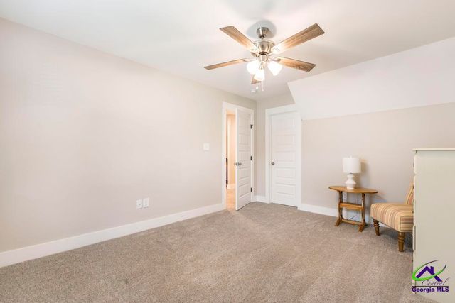 266 Lakeview Drive, Macon, GA 31211