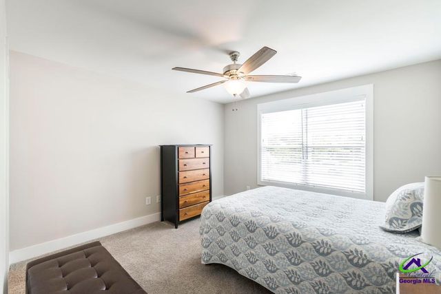 266 Lakeview Drive, Macon, GA 31211