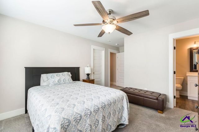 266 Lakeview Drive, Macon, GA 31211