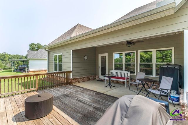 266 Lakeview Drive, Macon, GA 31211