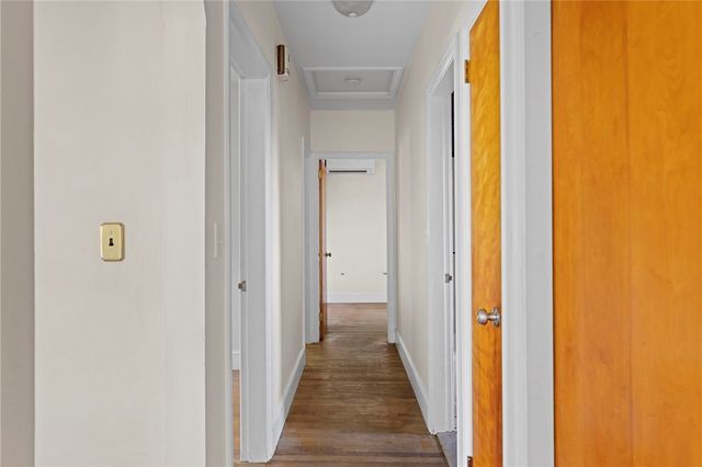 16 Garden Street, Portsmouth, RI 02871