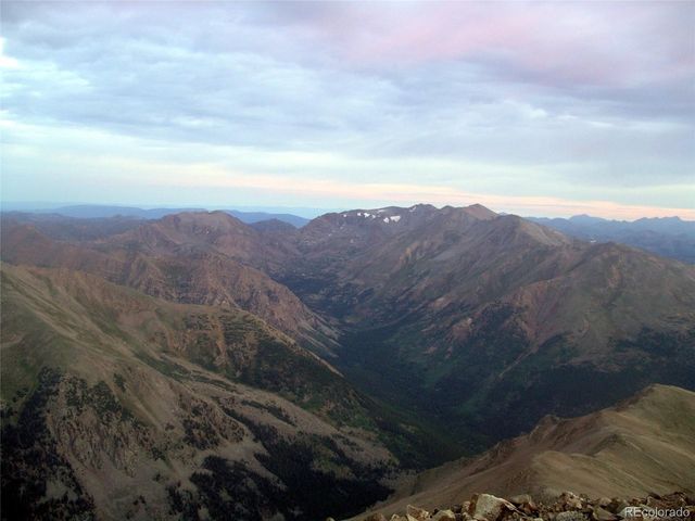 445 Mt Massive Dr, Twin Lakes, CO 81251