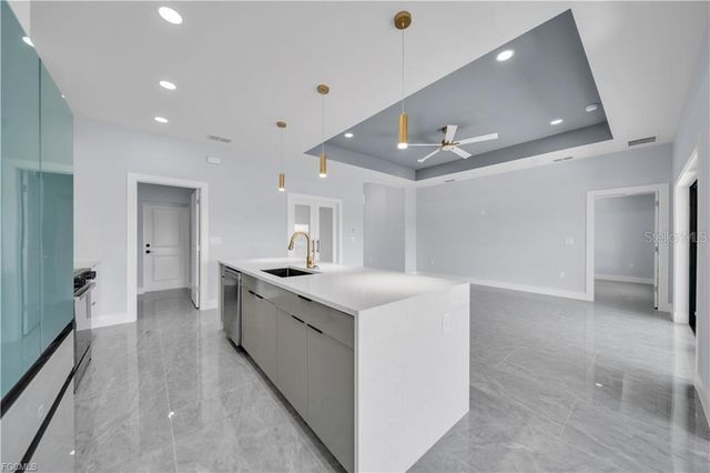 312 PEMBROKE STREET, Lehigh Acres, FL 33974