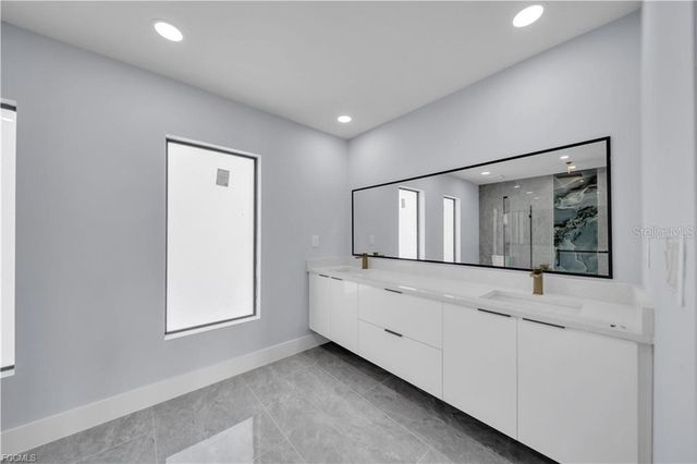 312 PEMBROKE STREET, Lehigh Acres, FL 33974