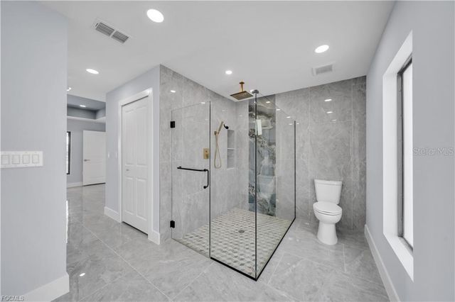 312 PEMBROKE STREET, Lehigh Acres, FL 33974