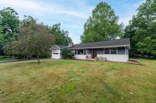 4342 Old Colony Road, Kalamazoo, MI 49008