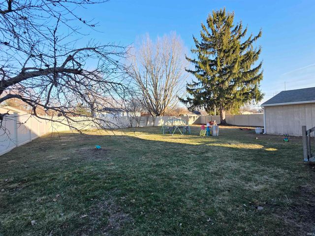 254 Center Street, Auburn, IN 46706