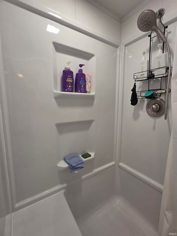 254 Center Street, Auburn, IN 46706