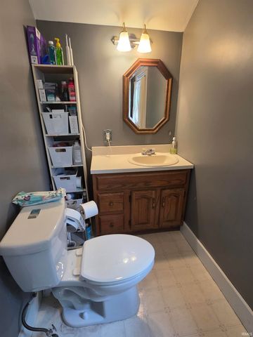 254 Center Street, Auburn, IN 46706