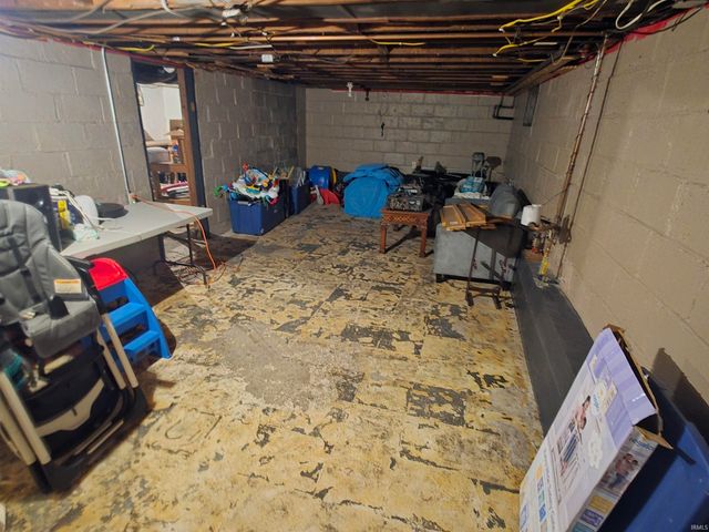 254 Center Street, Auburn, IN 46706