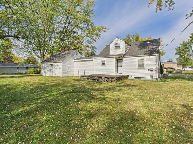 5248 Lake Avenue, Fort Wayne, IN 46815