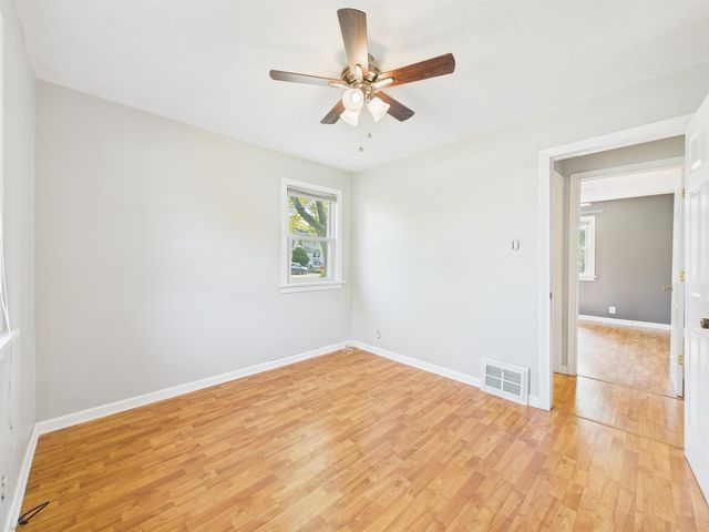 5248 Lake Avenue, Fort Wayne, IN 46815