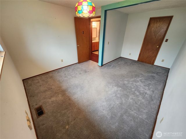 3712 S 175th, Seatac, WA 98188