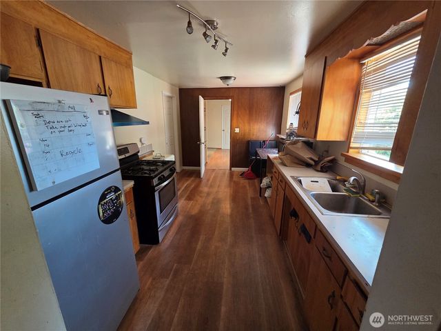 3712 S 175th, Seatac, WA 98188