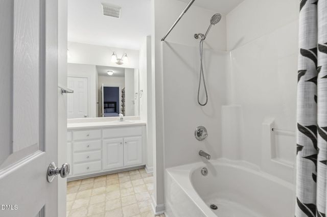 245 Walnut Creek Drive, Clayton, NC 27520