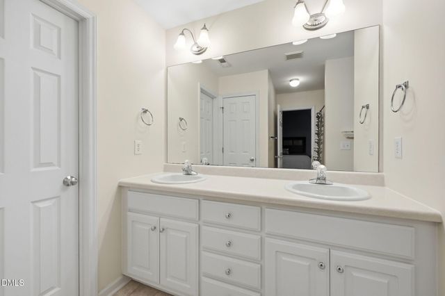 245 Walnut Creek Drive, Clayton, NC 27520