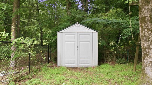 245 Walnut Creek Drive, Clayton, NC 27520