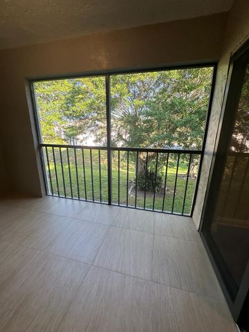 301 Olivewood Place O228, Boca Raton, FL 33431
