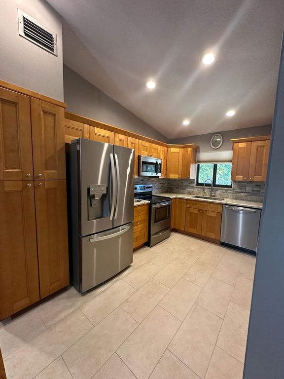 301 Olivewood Place O228, Boca Raton, FL 33431