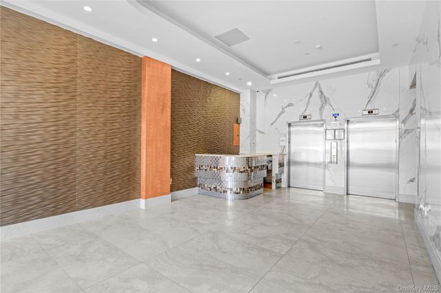 6296 Woodhaven Boulevard 6I, Rego Park, NY 11374