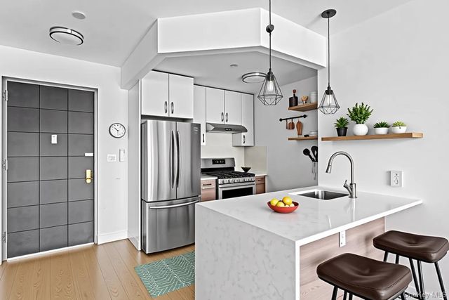 6296 Woodhaven Boulevard 6I, Rego Park, NY 11374