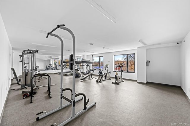 6296 Woodhaven Boulevard 6I, Rego Park, NY 11374