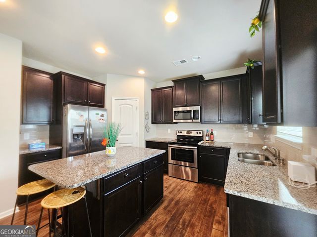 117 Thomaston Street, Newnan, GA 30263