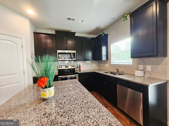 117 Thomaston Street, Newnan, GA 30263