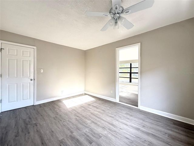 5530 CRISSMAN DRIVE N, St Petersburg, FL 33714