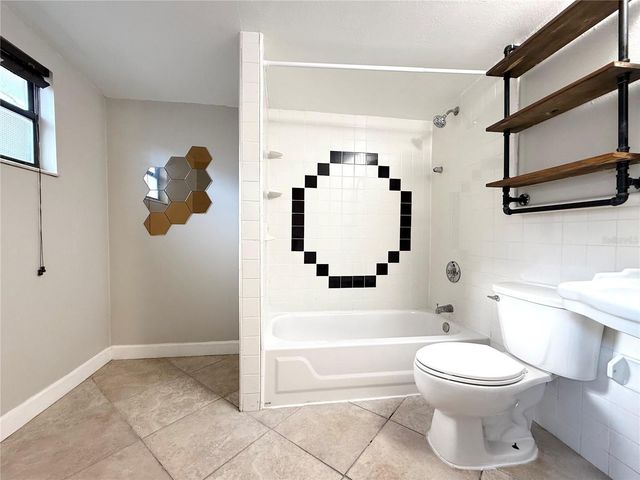 5530 CRISSMAN DRIVE N, St Petersburg, FL 33714