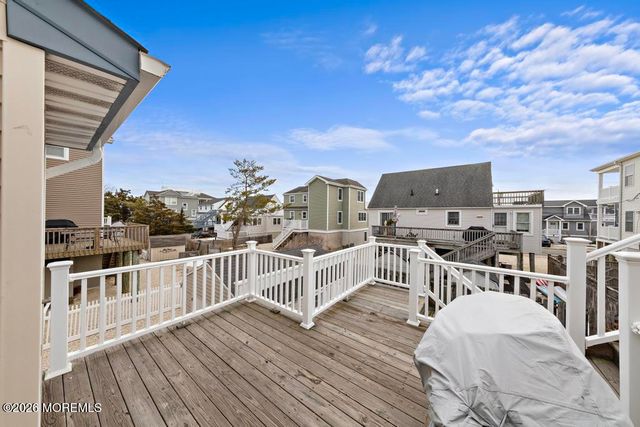 26 W Oceanview Drive, Long Beach Twp, NJ 08008