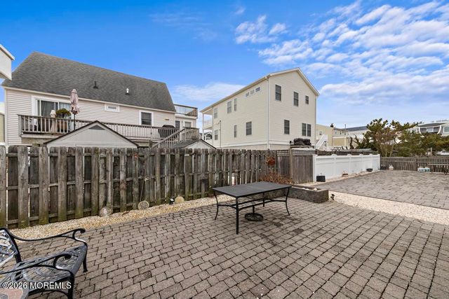 26 W Oceanview Drive, Long Beach Twp, NJ 08008