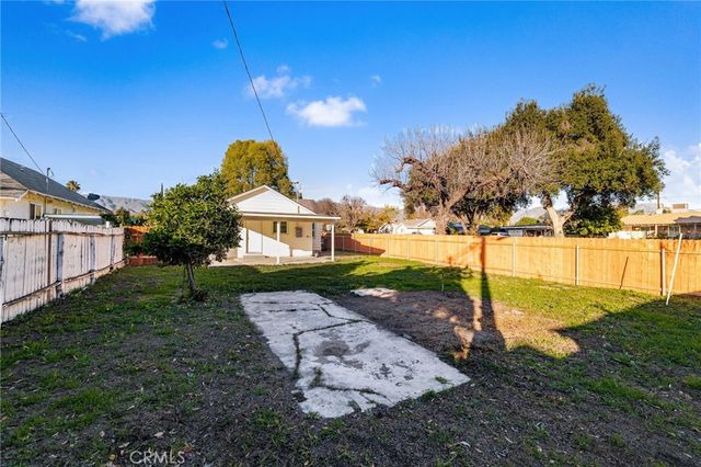 207 W 17th, San Bernardino, CA 92405