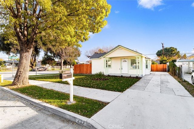 207 W 17th, San Bernardino, CA 92405