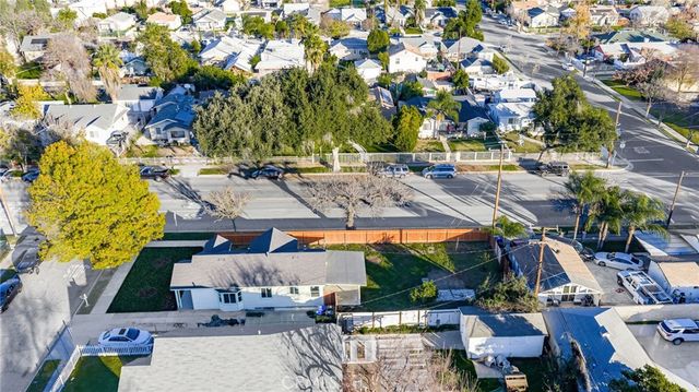 207 W 17th, San Bernardino, CA 92405