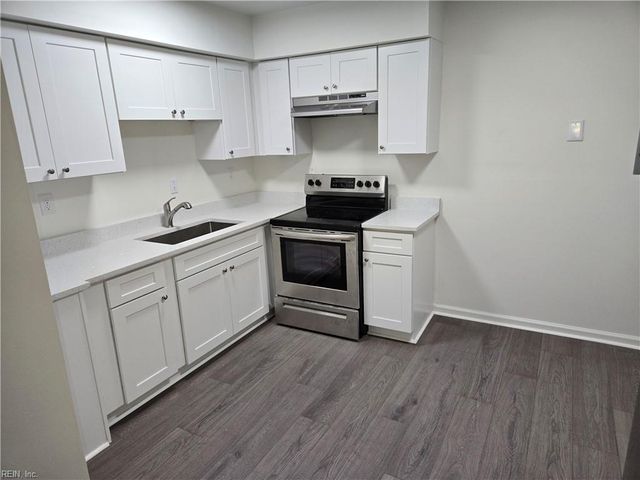 1575 Aspin St Apt 2, Norfolk, VA 23502
