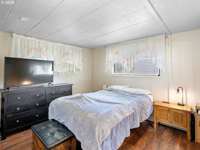 11450 Sw ROYAL VILLA Dr, Portland, OR 97224