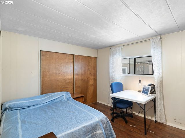 11450 Sw ROYAL VILLA Dr, Portland, OR 97224