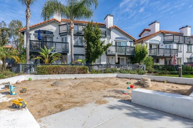 37 Lobelia, Rancho Santa Margarita, CA 92688