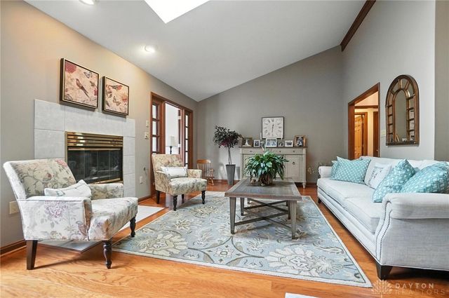 2308 Vienna Parkway, Miami Twp, OH 45459