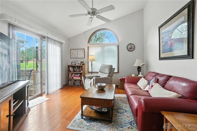 2308 Vienna Parkway, Miami Twp, OH 45459