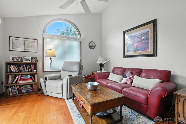 2308 Vienna Parkway, Miami Twp, OH 45459